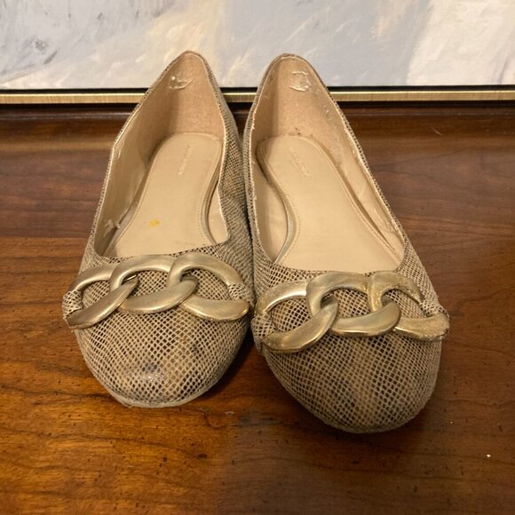 Banana Republic Women 9 Snakeskin Tan Ballet Flat Gold Buckle Preppy Work - Picture 2 of 15